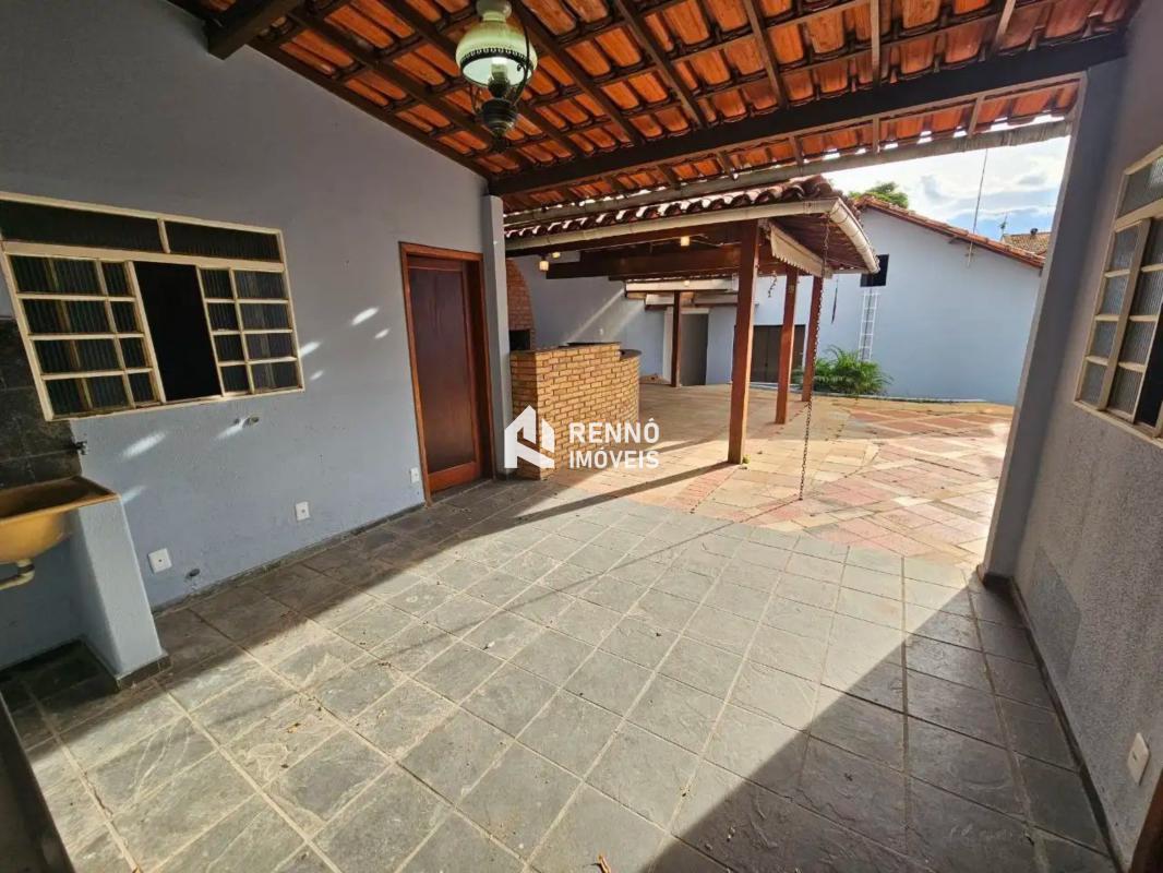 Casa, São Lucas, 3 Quartos, 4 Vagas, 2 Suítes