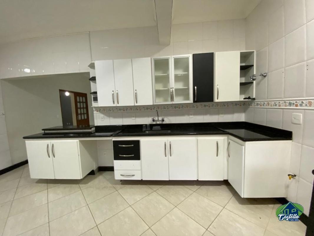 Casa, Nova Cachoeirinha, 4 Quartos, 2 Vagas, 1 Suíte