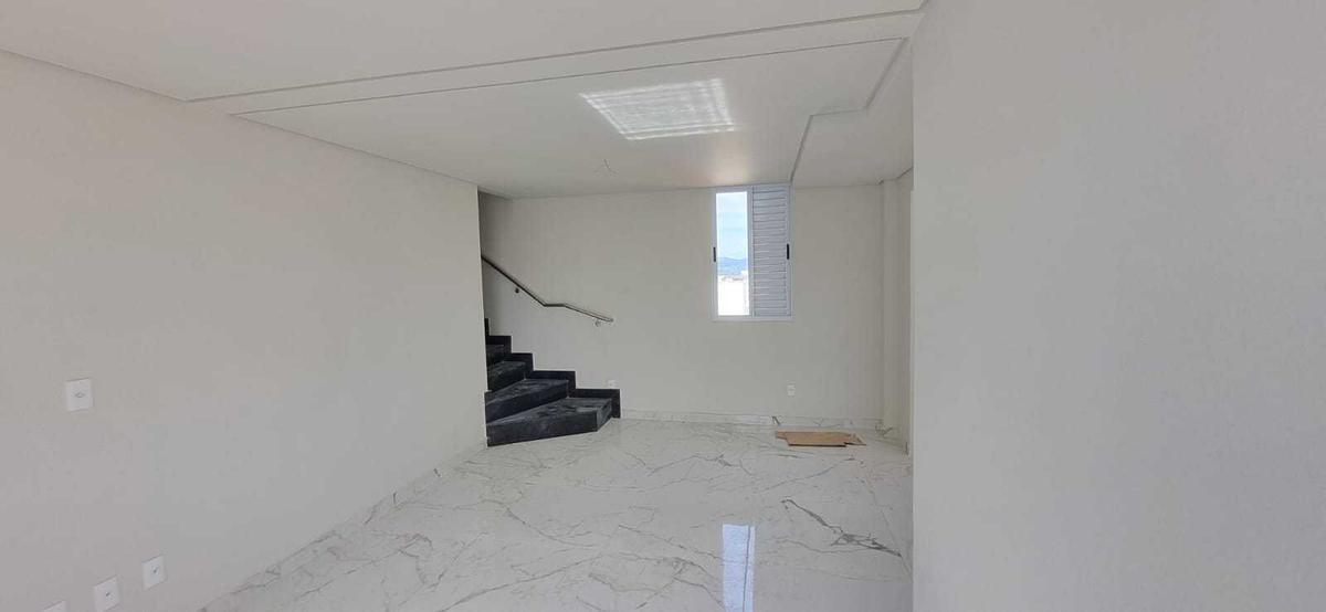 Cobertura, Ana Lúcia, 3 Quartos, 2 Vagas, 1 Suíte