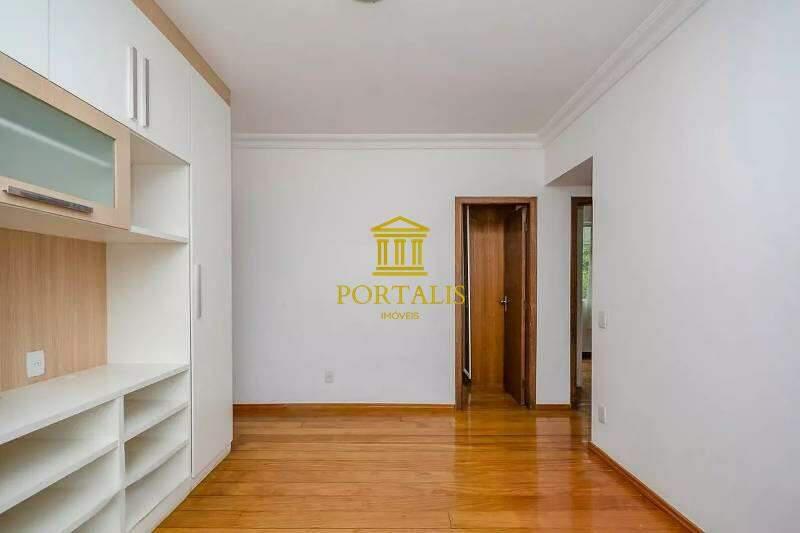 Apartamento, Luxemburgo, 3 Quartos, 1 Vaga, 1 Suíte