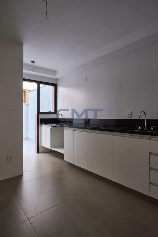 Apartamento, Funcionários, 3 Quartos, 4 Vagas, 1 Suíte