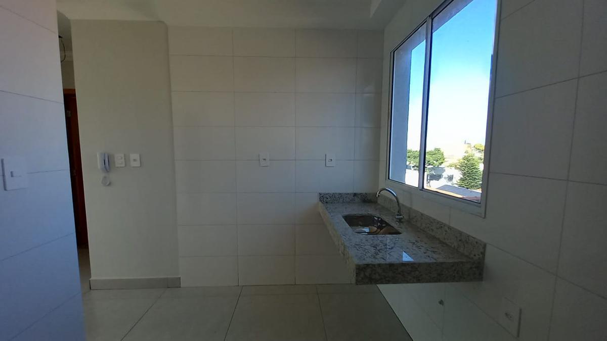 Apartamento, Santa Mônica, 2 Quartos, 1 Vaga