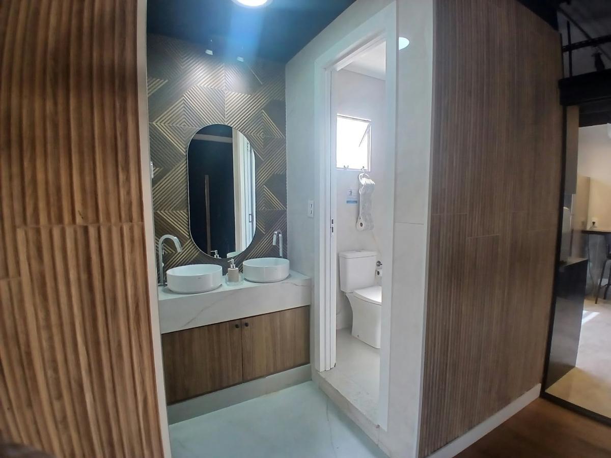 Sala, Santa Efigênia, 0 Quarto, 0 Vaga