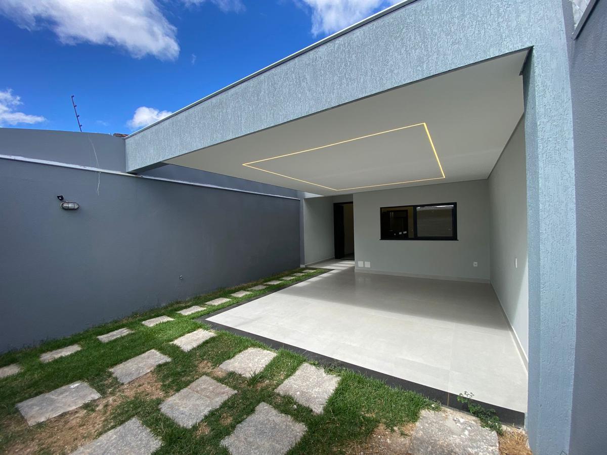 Casa, Jardim Europa, 3 Quartos, 4 Vagas, 1 Suíte