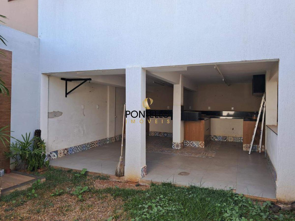 Casa, Brasília, 2 Quartos, 3 Vagas