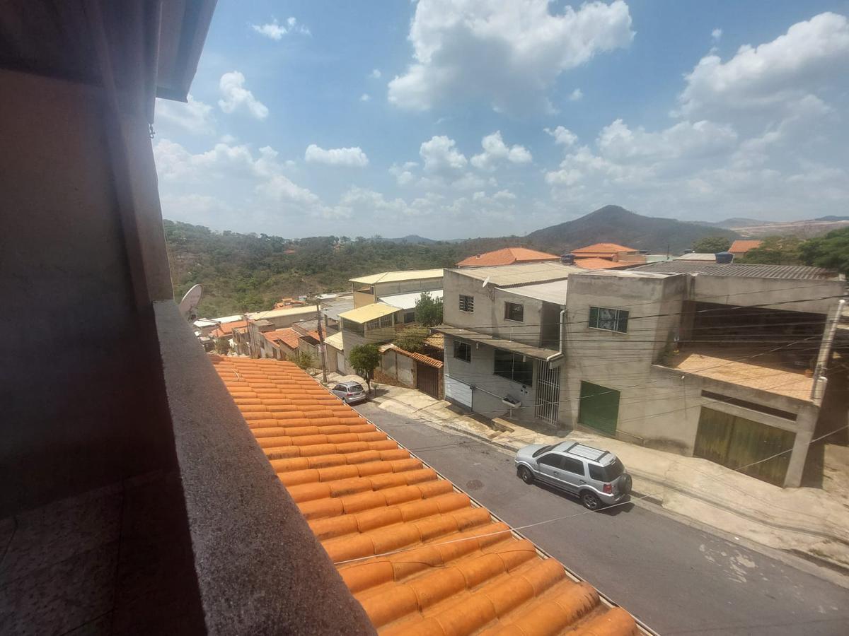 Casa, Jardim Vitória, 3 Quartos, 2 Vagas