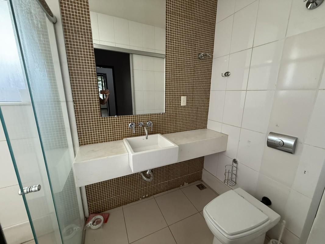 Casa, Filadélfia, 4 Quartos, 2 Vagas, 2 Suítes