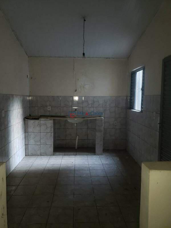 Casa, Primavera, 5 Quartos, 2 Vagas, 1 Suíte