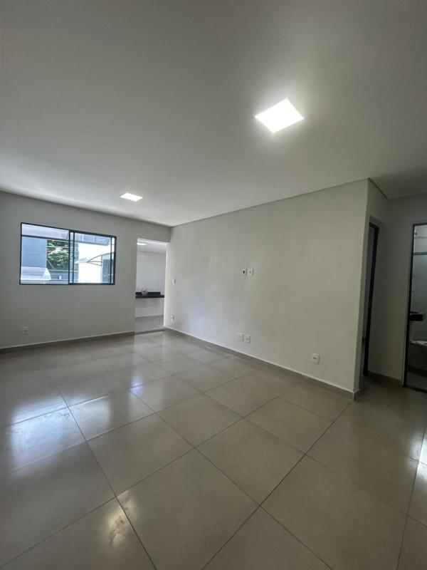 Casa Comercial, Vila Clóris, 3 Quartos, 2 Vagas, 1 Suíte