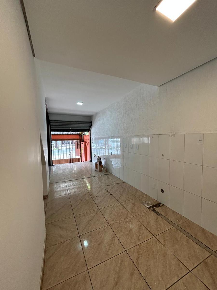 Casa Comercial, Santo Agostinho, 4 Quartos, 0 Vaga