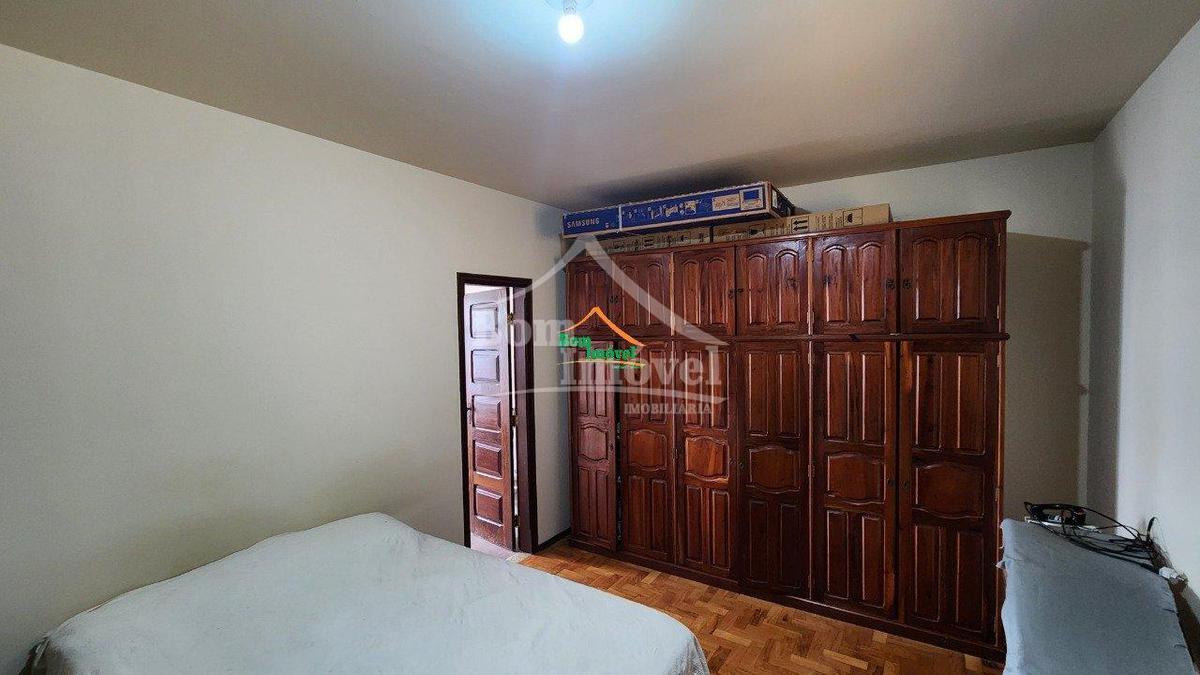 Casa, Centro, 2 Quartos, 1 Vaga, 1 Suíte