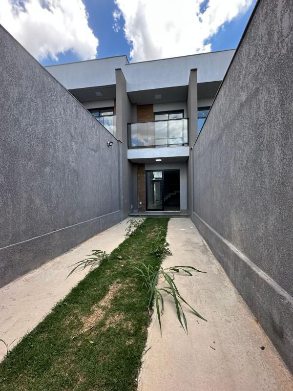 Casa, Jardim Casa Branca, 3 Quartos, 2 Vagas, 1 Suíte