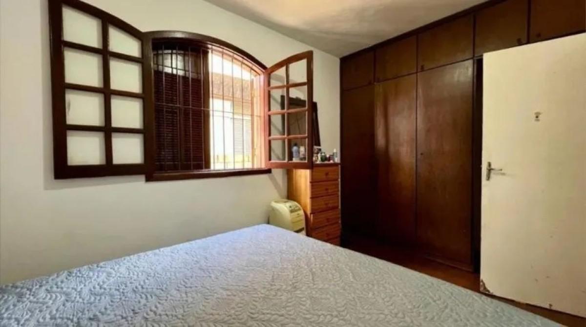 Casa, Colégio Batista, 3 Quartos, 3 Vagas, 1 Suíte