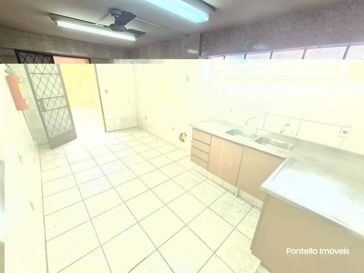 Prédio, Renascença, 8 Quartos, 2 Vagas