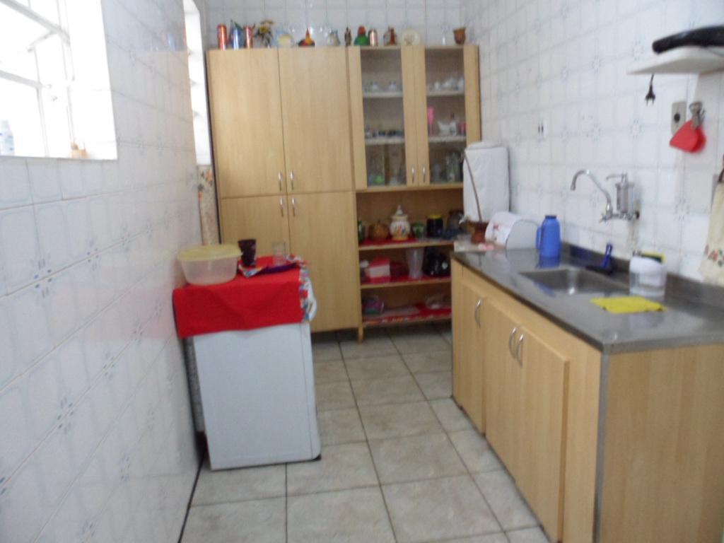 Casa, Barroca, 5 Quartos, 2 Vagas, 1 Suíte