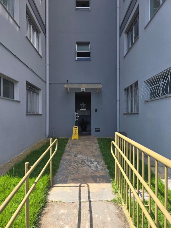 Apartamento, Petrópolis (barreiro), 2 Quartos, 1 Vaga