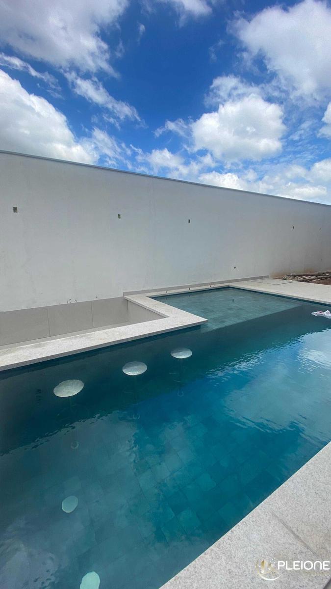 Casa, Tropical, 3 Quartos, 4 Vagas, 3 Suítes