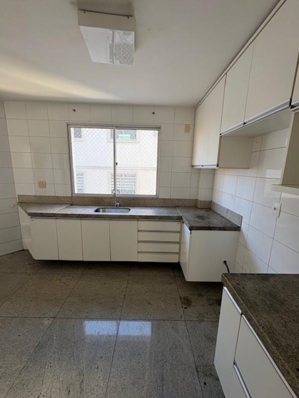 Apartamento, Fernão Dias, 3 Quartos, 2 Vagas, 1 Suíte
