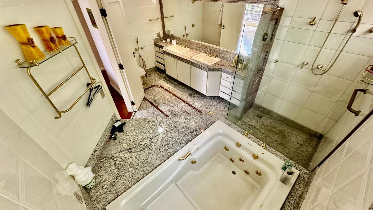 Casa, Bandeirantes (pampulha), 5 Quartos, 10 Vagas, 3 Suítes