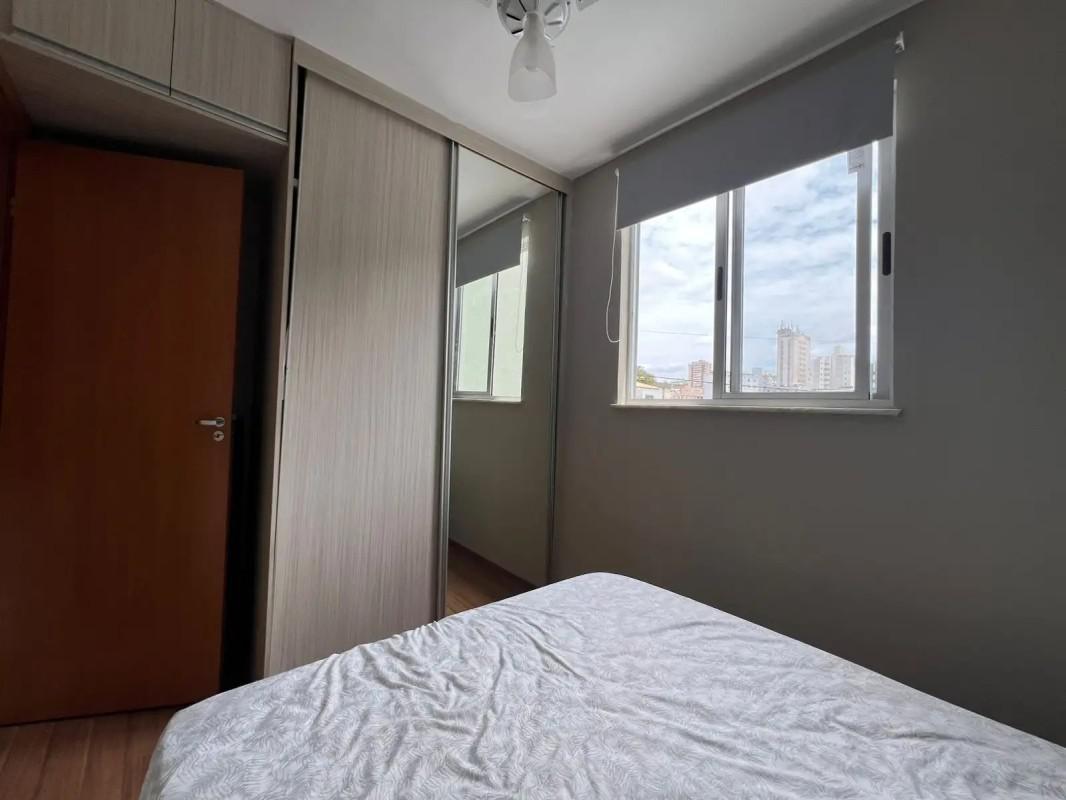 Apartamento, Sagrada Família, 2 Quartos, 1 Vaga