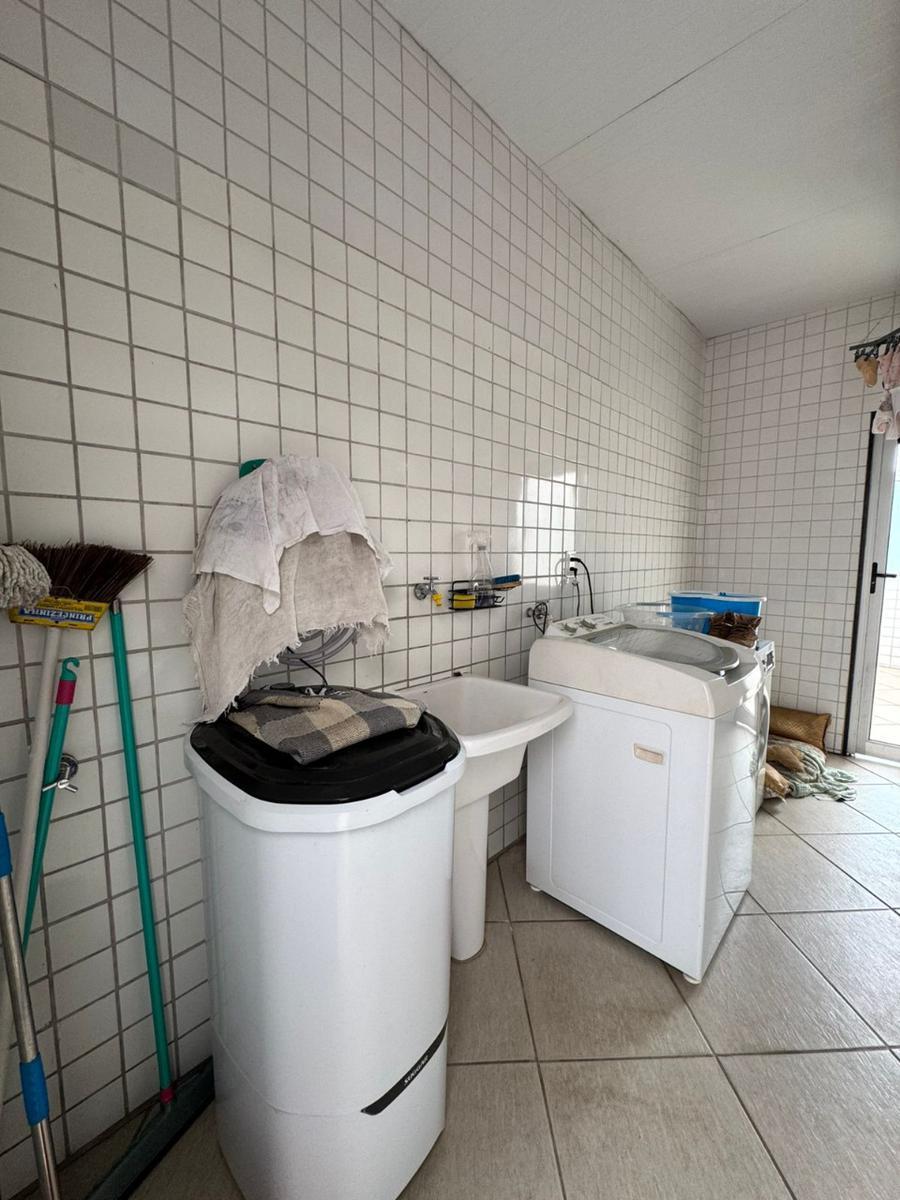 Apartamento, Colégio Batista, 4 Quartos, 2 Vagas, 1 Suíte