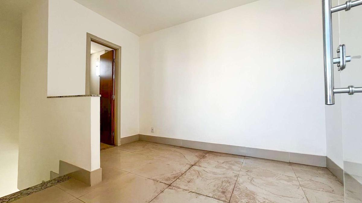 Cobertura, Serra, 2 Quartos, 3 Vagas, 1 Suíte