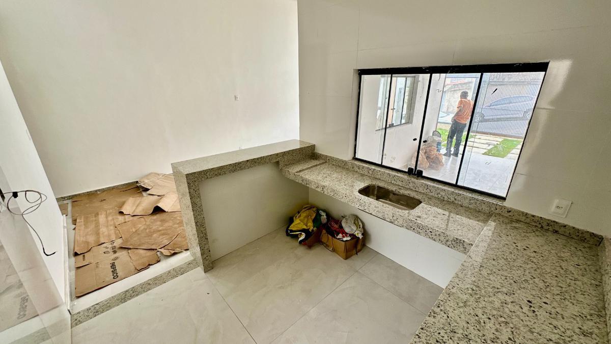 Casa, Conjunto Minascaixa, 3 Quartos, 2 Vagas, 1 Suíte