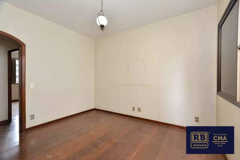 Apartamento, Funcionários, 4 Quartos, 3 Vagas, 2 Suítes