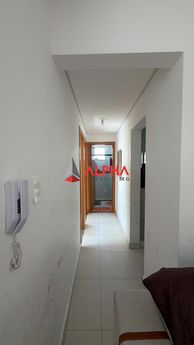 Apartamento, Miramar (barreiro), 2 Quartos, 1 Vaga