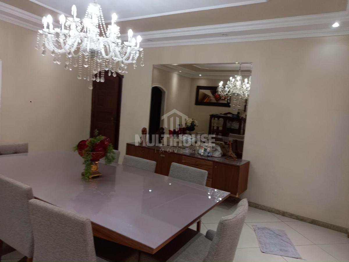 Casa, São João Batista (venda Nova), 4 Quartos, 3 Vagas, 2 Suítes