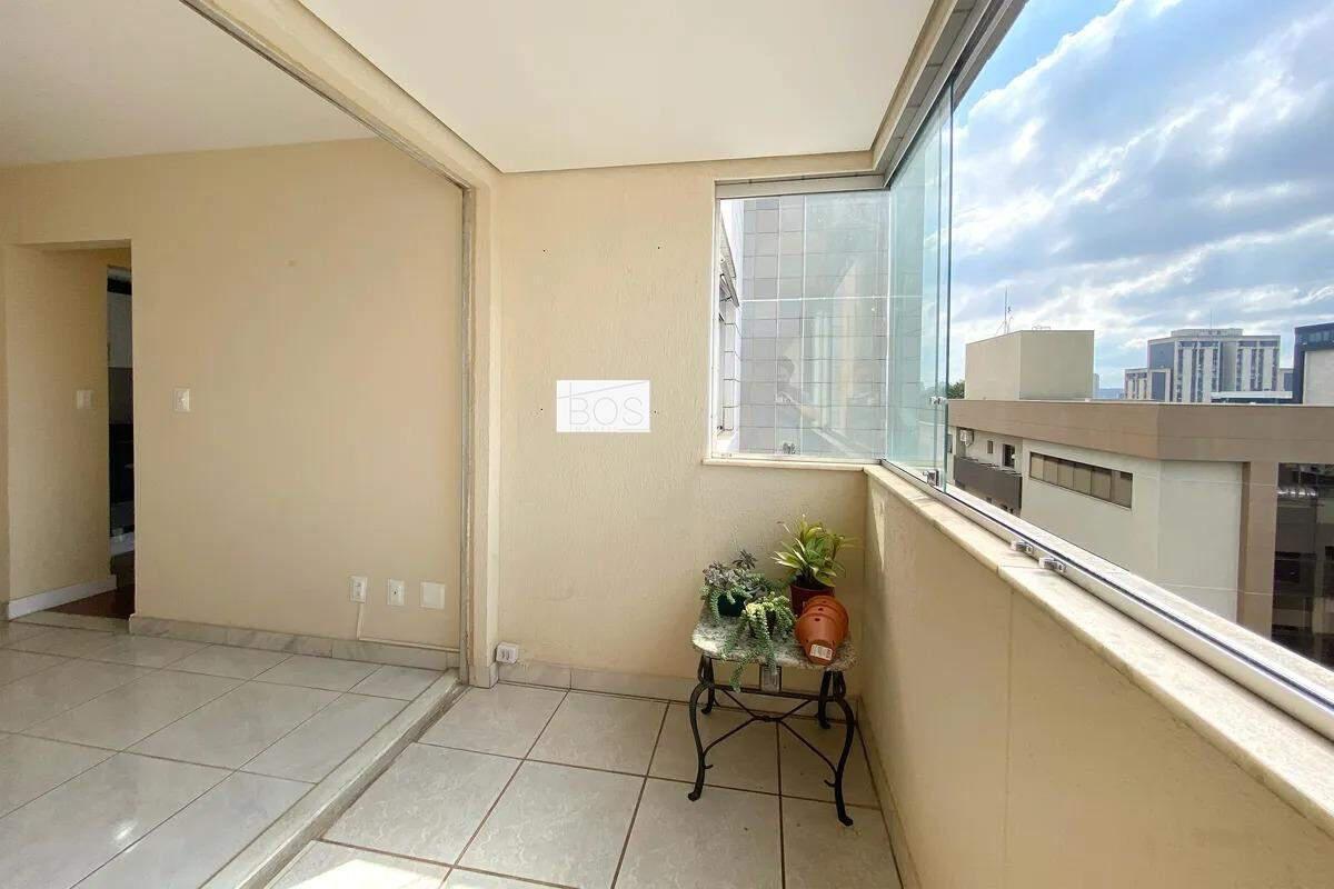 Apartamento, Santa Efigênia, 2 Quartos, 1 Vaga, 1 Suíte