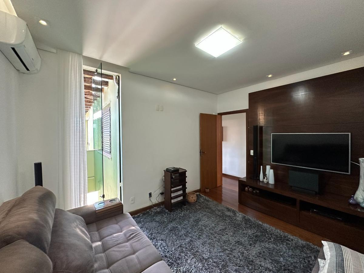 Casa, União, 3 Quartos, 6 Vagas, 1 Suíte