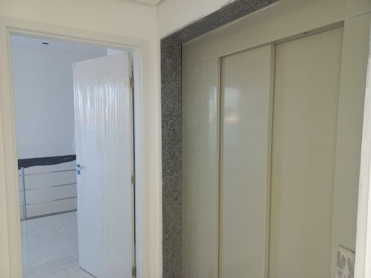 Cobertura, Planalto, 3 Quartos, 2 Vagas, 1 Suíte