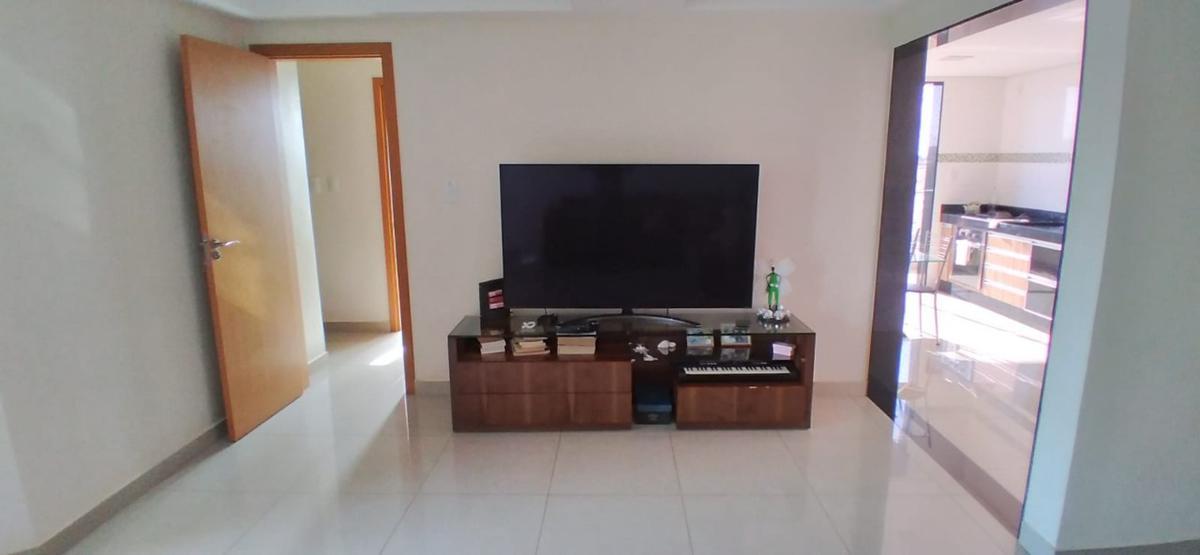 Cobertura, Jardim Riacho das Pedras, 4 Quartos, 3 Vagas, 2 Suítes