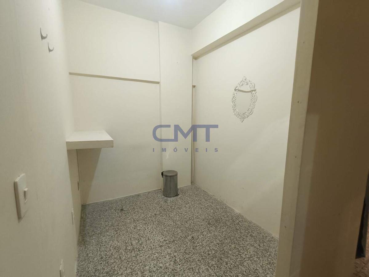 Andar, Belvedere, 0 Quarto, 0 Vaga