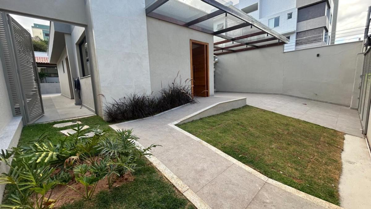 Casa, Santa Rosa, 3 Quartos, 2 Vagas, 1 Suíte