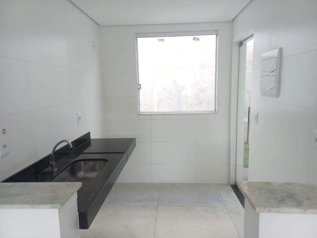 Casa, Planalto, 2 Quartos, 2 Vagas, 2 Suítes