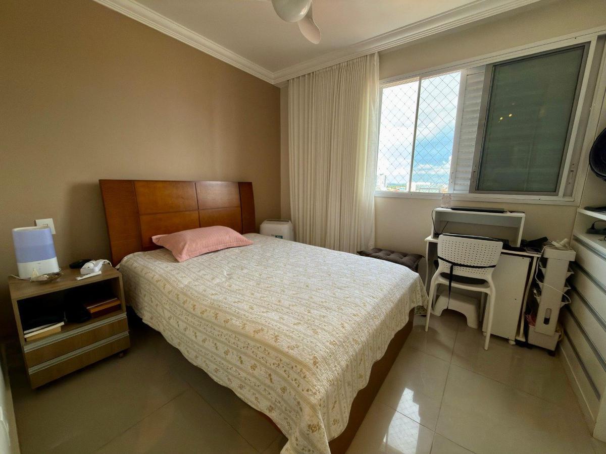 Apartamento, Itapoã, 3 Quartos, 2 Vagas, 2 Suítes
