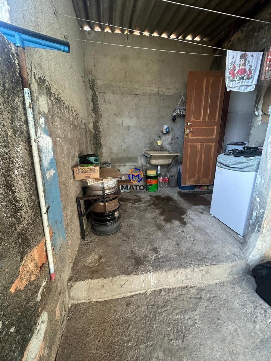 Casa, Conjunto Cristina (são Benedito), 2 Quartos, 0 Vaga, 1 Suíte