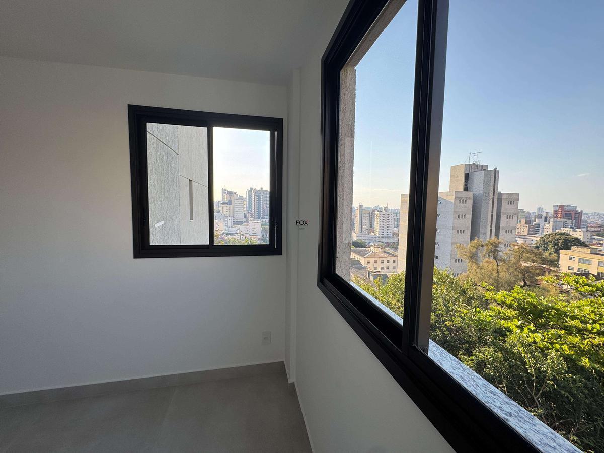 Apartamento, Serra, 2 Quartos, 2 Vagas, 1 Suíte