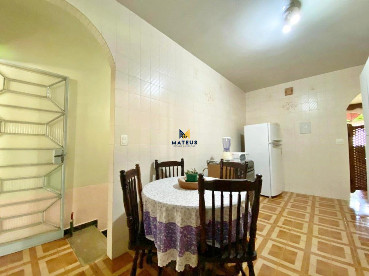 Casa, Caiçaras, 3 Quartos, 3 Vagas, 1 Suíte