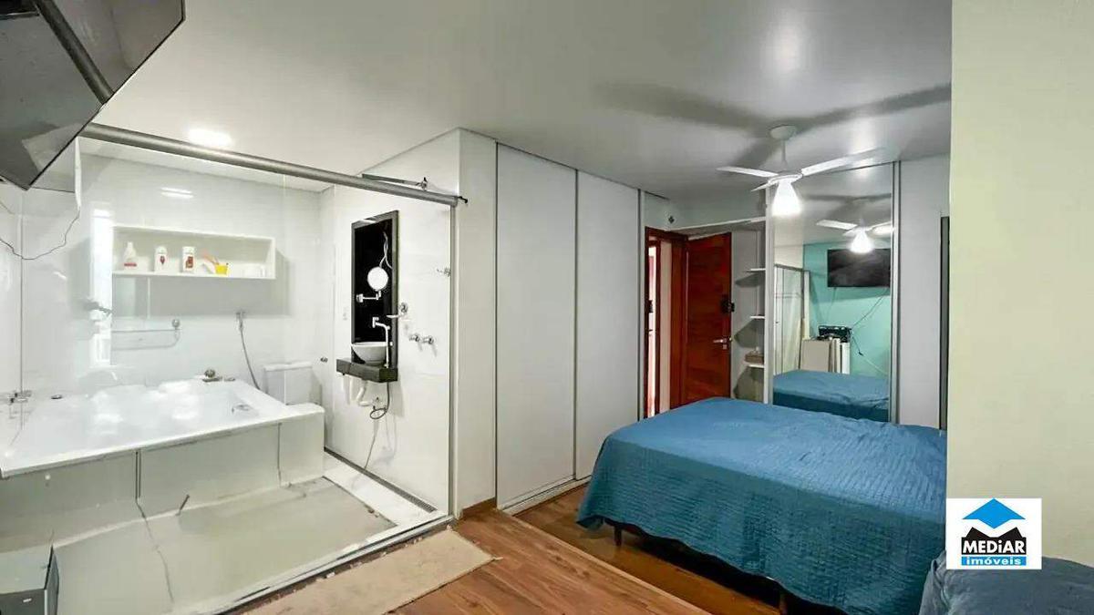 Casa, Santa Branca, 3 Quartos, 1 Vaga, 2 Suítes