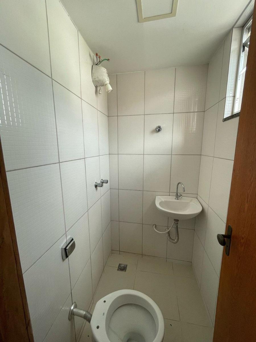 Quitinete, Nova Suíssa, 1 Quarto, 0 Vaga, 1 Suíte