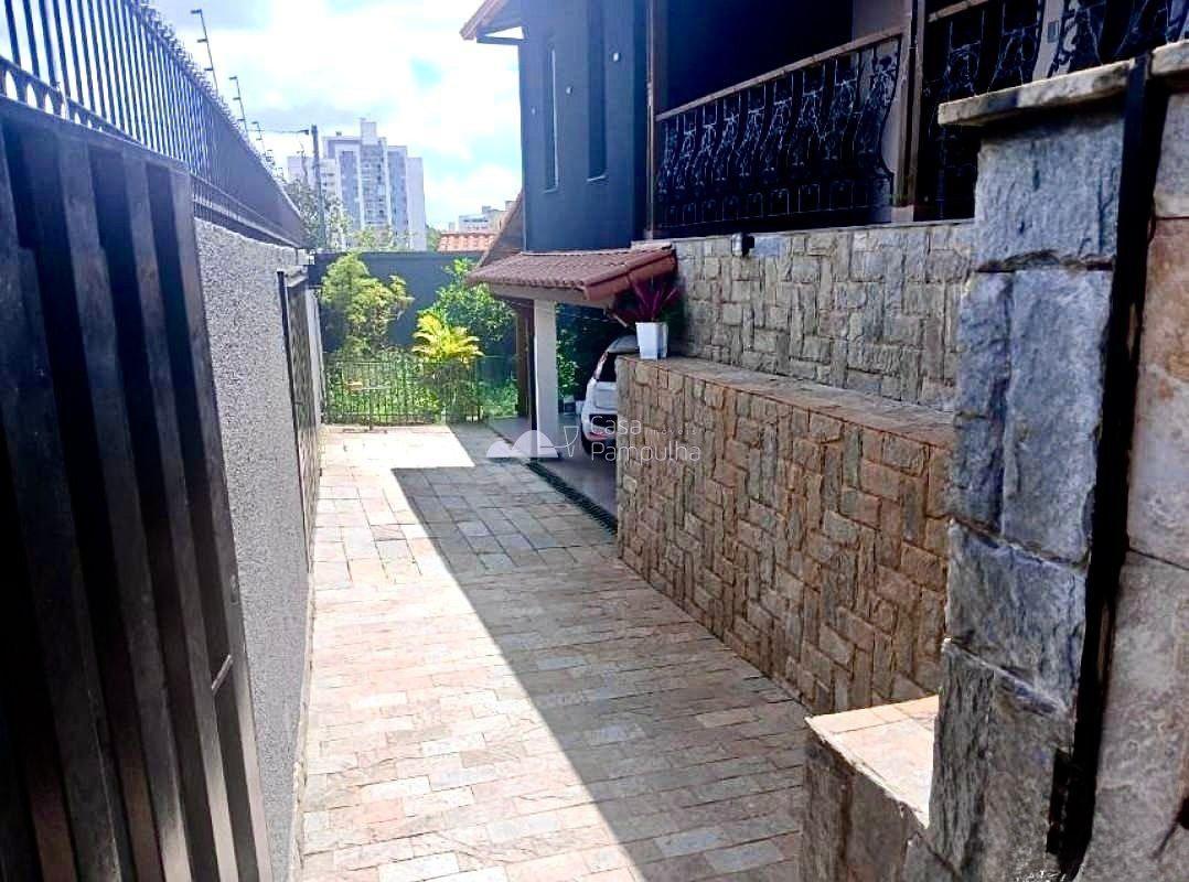 Casa, Floramar, 4 Quartos, 5 Vagas, 1 Suíte
