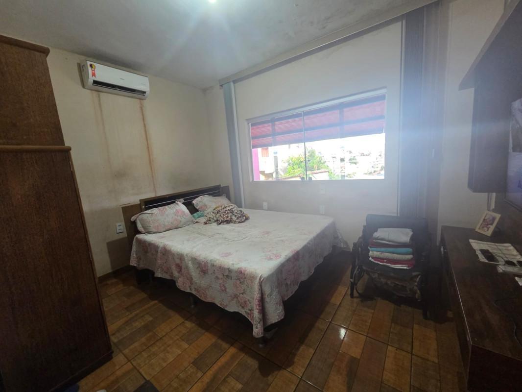 Casa, Coqueiros, 4 Quartos, 14 Vagas