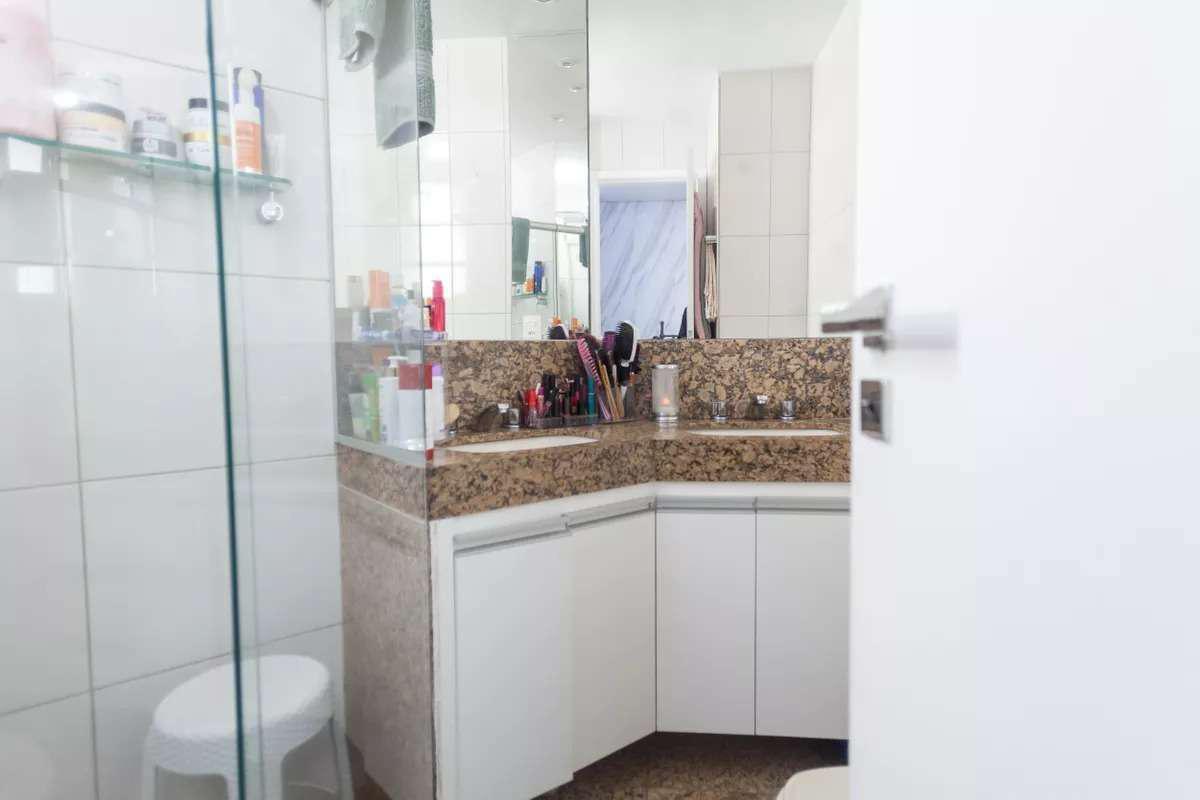 Apartamento, Sion, 4 Quartos, 3 Vagas, 2 Suítes