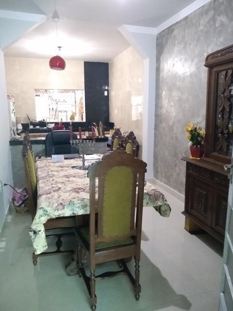 Casa, Europa, 4 Quartos, 3 Vagas, 1 Suíte