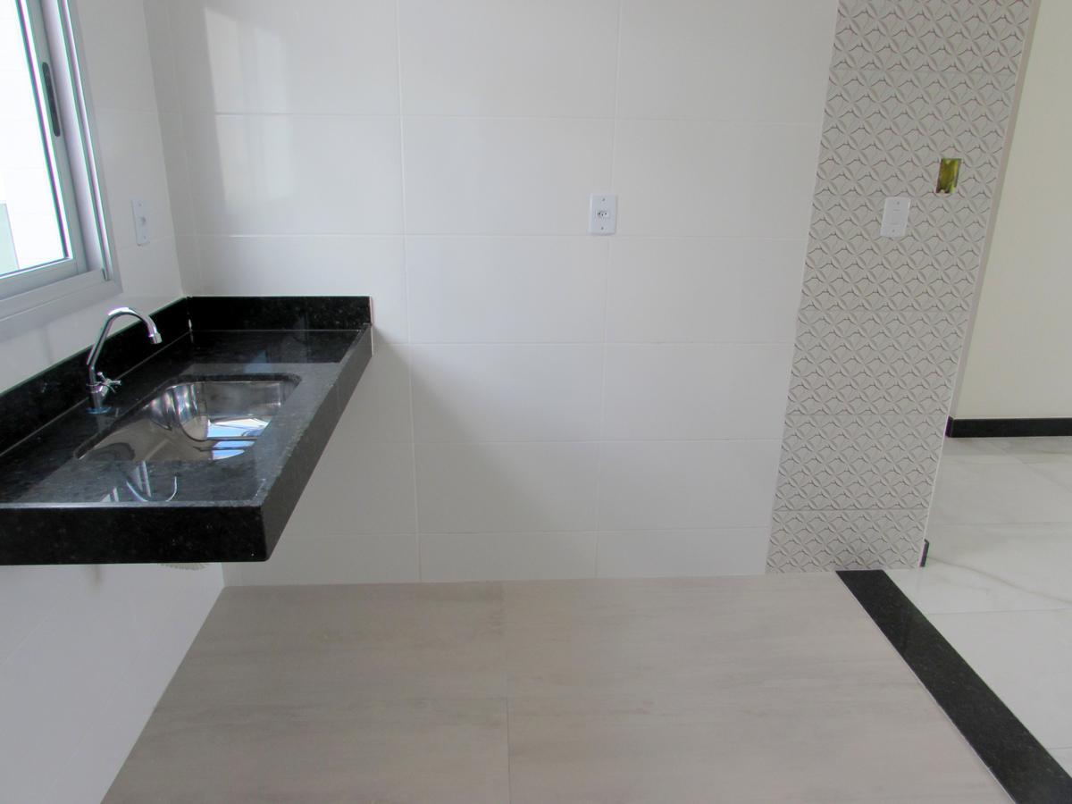 Cobertura, Santa Mônica, 2 Quartos, 2 Vagas, 1 Suíte