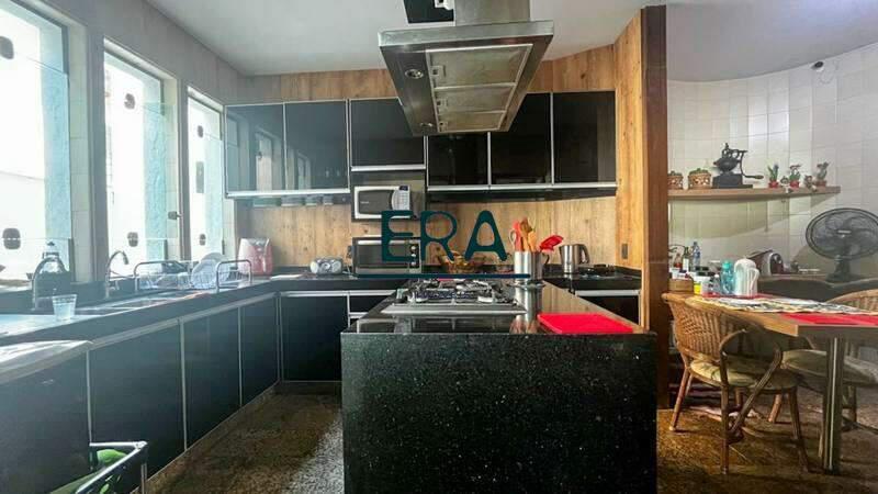 Casa, Comiteco, 5 Quartos, 6 Vagas, 2 Suítes