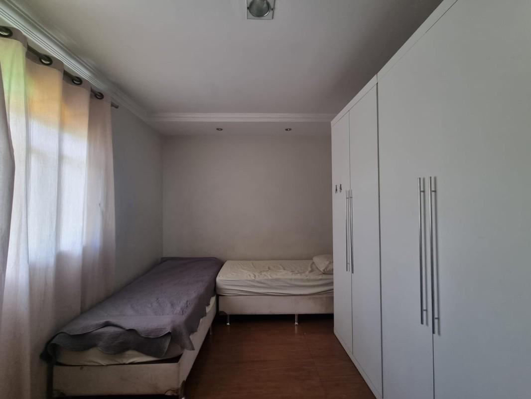 Casa, Jardim Riacho das Pedras, 4 Quartos, 5 Vagas, 1 Suíte